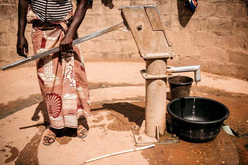 La escasez de agua en África podría resolverse con el 0,1 del gasto
